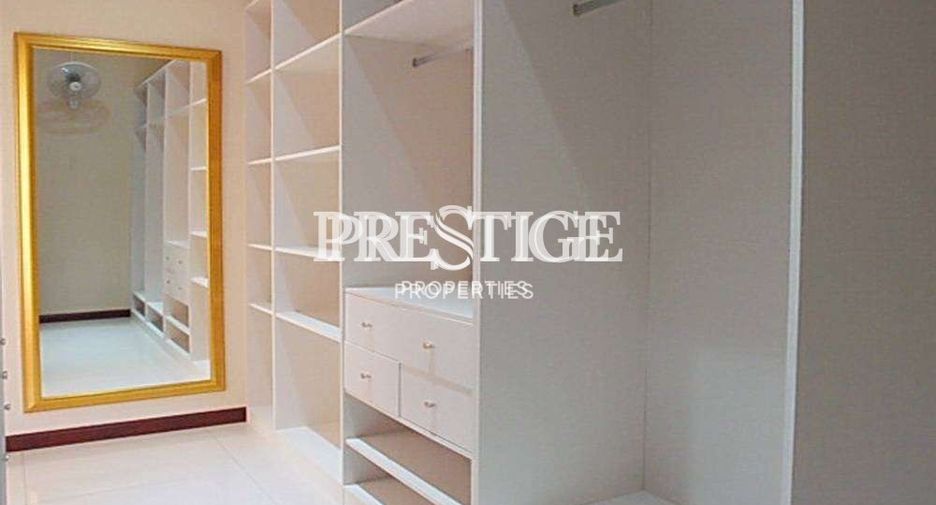 For sale and for rent 4 bedrooms house in Bang Lamung, Chonburi