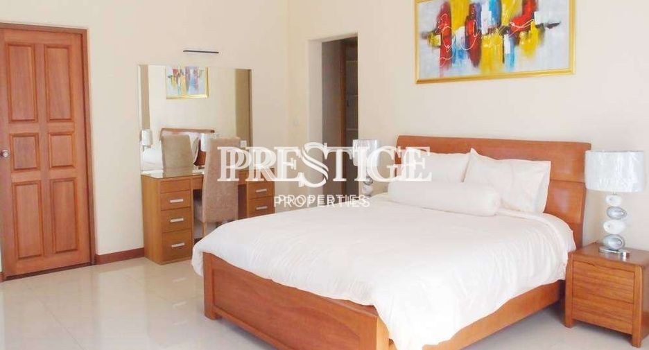 For sale and for rent 4 bedrooms house in Bang Lamung, Chonburi