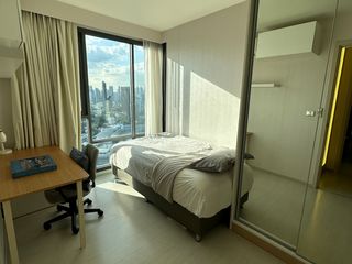 For rent 2 bed condo in Khlong Toei, Bangkok