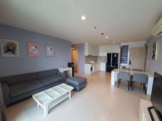 For rent 2 bed condo in Khlong Toei, Bangkok