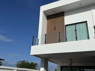For sale 3 bed villa in Bang Lamung, Chonburi