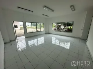 For rent warehouse in Bang Pa-in, Phra Nakhon Si Ayutthaya