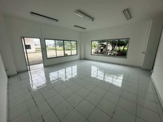 For rent warehouse in Bang Pa-in, Phra Nakhon Si Ayutthaya