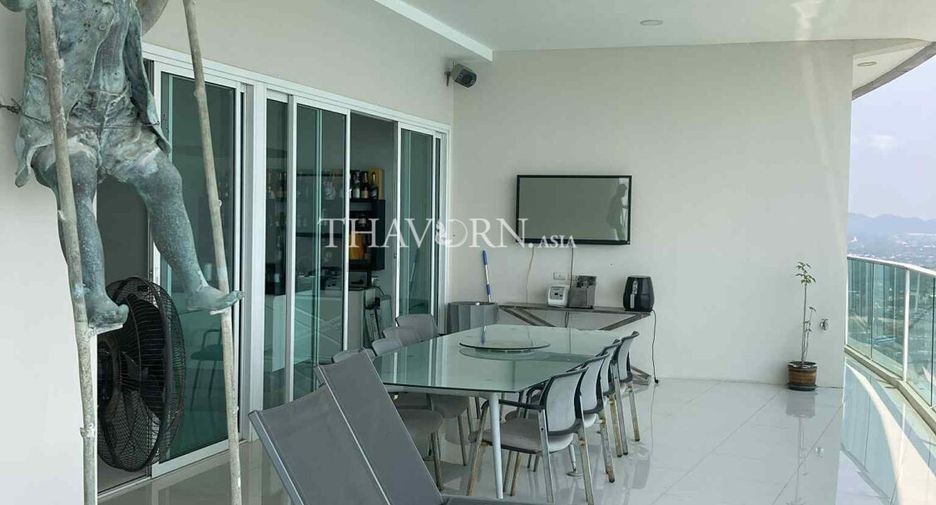 Condo en venta de 4 habitaciones en Sattahip, Chonburi