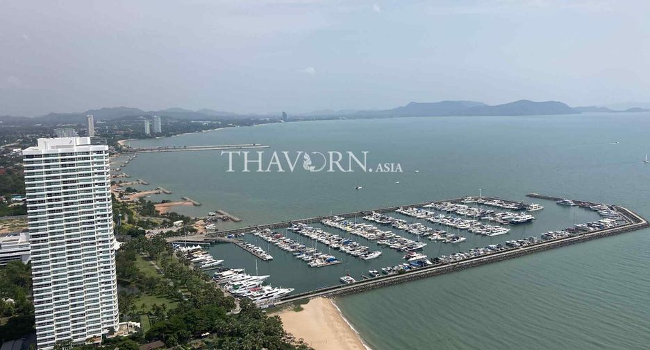 Condo en venta de 4 habitaciones en Sattahip, Chonburi