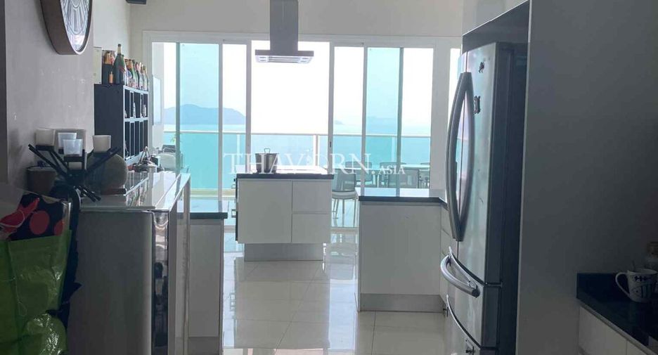 Condo en venta de 4 habitaciones en Sattahip, Chonburi
