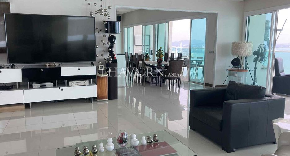 Condo en venta de 4 habitaciones en Sattahip, Chonburi