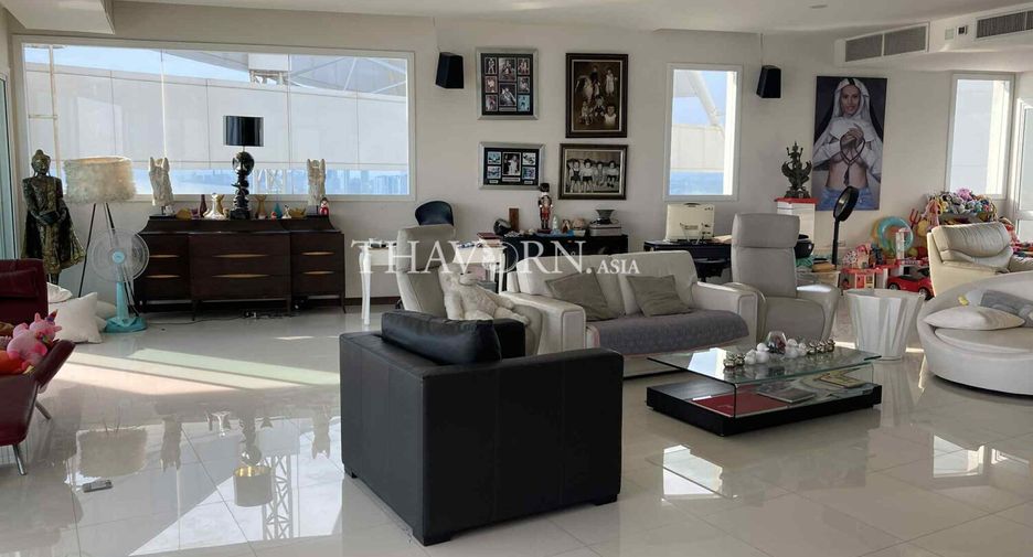 Condo en venta de 4 habitaciones en Sattahip, Chonburi