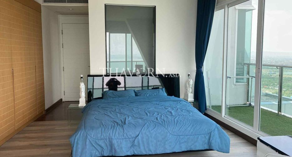 Condo en venta de 4 habitaciones en Sattahip, Chonburi