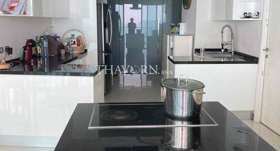 Condo en venta de 4 habitaciones en Sattahip, Chonburi