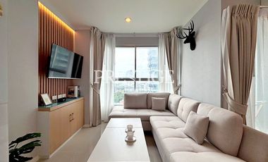 For sale 2 bedrooms condo 