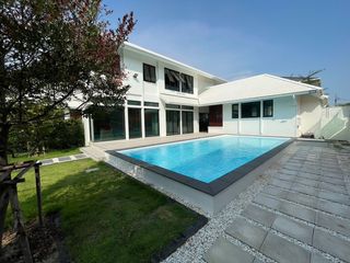 For rent 4 bed villa in Suan Luang, Bangkok