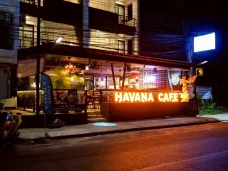 For sale 8 bed hotel in Kathu, Phuket