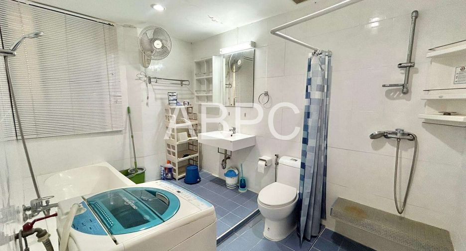 À vendre 1 chambre condo à South Pattaya, Pattaya