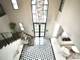 For sale 5 bed villa in Bang Phli, Samut Prakan