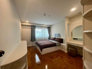 For rent 2 bed condo in Khlong Toei, Bangkok