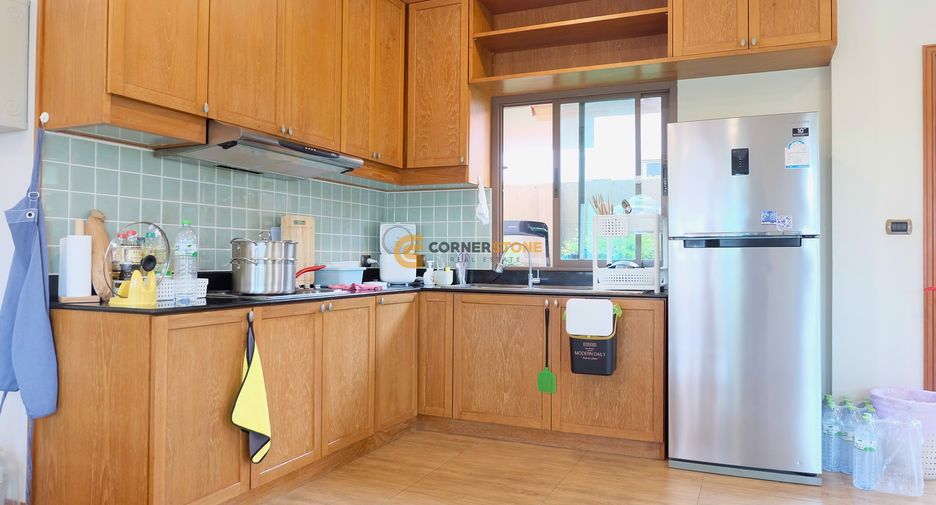 For sale 3 ベッドルーム house in Huay Yai, Pattaya