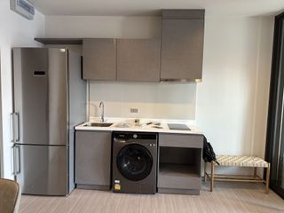 For rent 1 bed condo in Huai Khwang, Bangkok