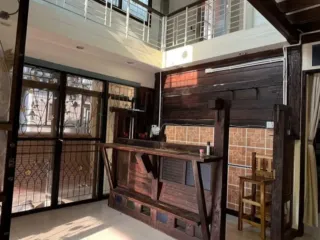 For rent 5 Beds house in Din Daeng, Bangkok