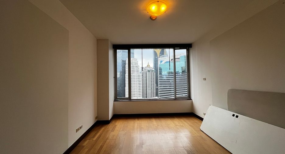 For sale 2 bedrooms condo in Pathum Wan, Bangkok