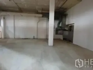 Аренда торговое помещение в Кхлонг Тоеи, Бангкок
