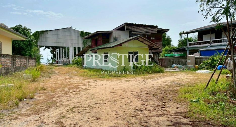 À vendre terrain à Bang Lamung, Chonburi