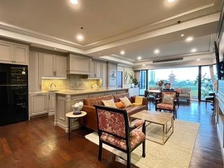 For rent 3 bed condo in Khlong San, Bangkok