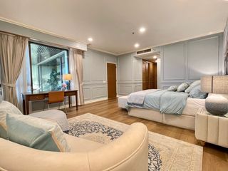 For rent 3 bed condo in Khlong San, Bangkok