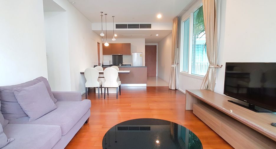 For rent 2 bed condo in Watthana, Bangkok
