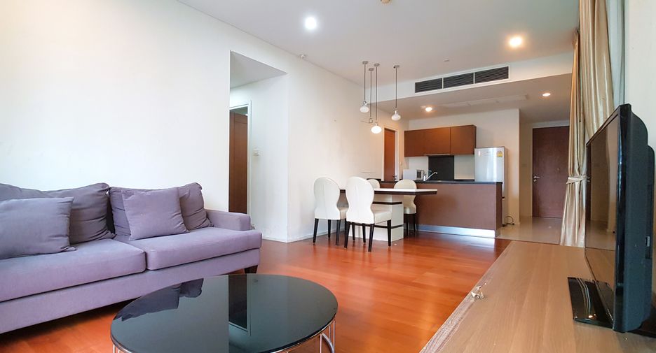 For rent 2 bed condo in Watthana, Bangkok