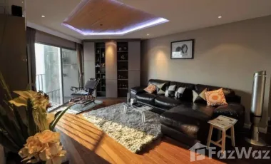 For sale 2 bed condo in Huai Khwang, Bangkok