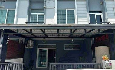 For rent 3 bed townhouse in Bang Phli, Samut Prakan