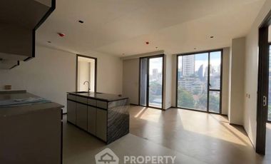 For sale 2 bed condo in Watthana, Bangkok