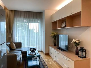 For rent そして for sale 2 Beds condo in Phra Khanong, Bangkok