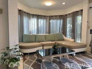 For rent 5 Beds villa in San Sai, Chiang Mai