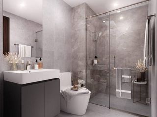 For rent そして for sale 3 Beds condo in Phaya Thai, Bangkok
