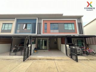 For sale 3 bed townhouse in Krathum Baen, Samut Sakhon