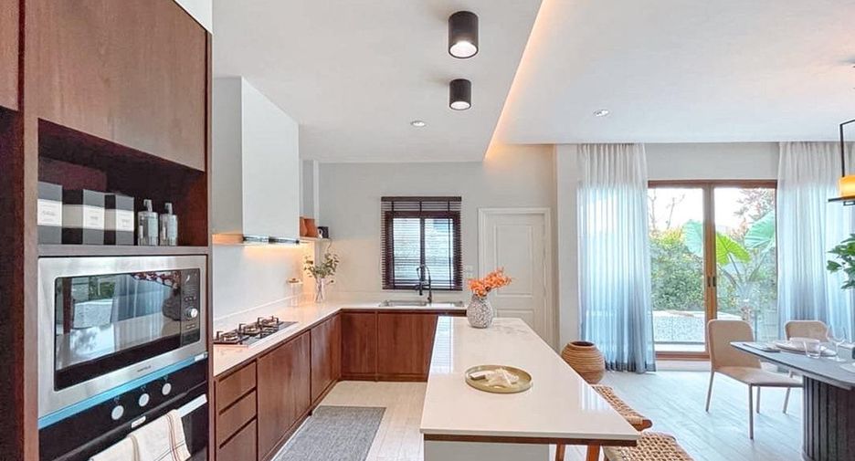 For sale 3 bedrooms villa in East Pattaya, Pattaya
