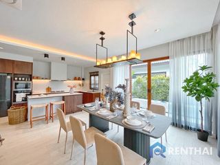 For sale 3 bedrooms villa in Bang Lamung, Chonburi