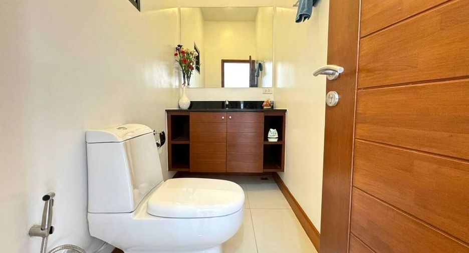 À vendre 3 chambres maison à Sattahip, Chonburi