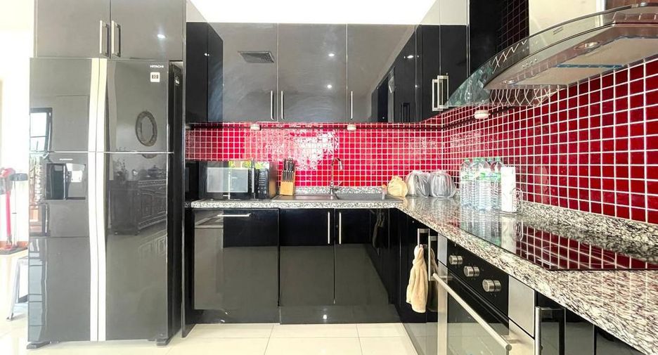 À vendre 3 chambres maison à Sattahip, Chonburi