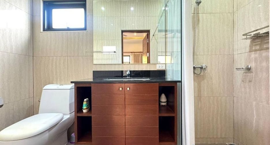 À vendre 3 chambres maison à Sattahip, Chonburi