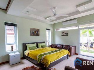 For sale 4 bedrooms house in Na Jomtien, Pattaya