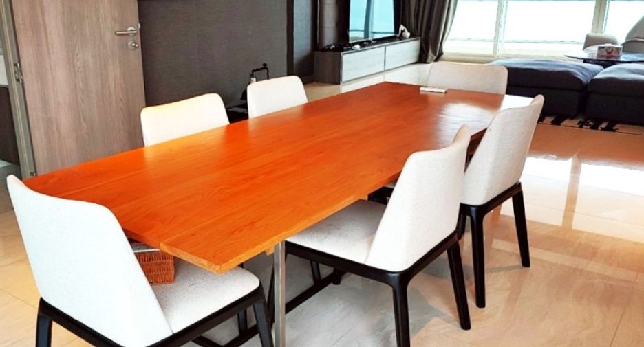 For sale 5 bedrooms condo in Jomtien, Pattaya