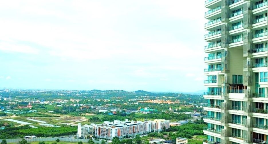 For sale 5 bedrooms condo in Jomtien, Pattaya