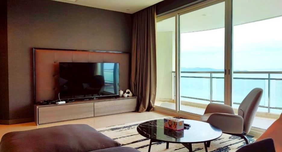 For sale 5 bedrooms condo in Jomtien, Pattaya
