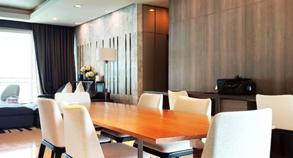 For sale 5 bedrooms condo in Jomtien, Pattaya