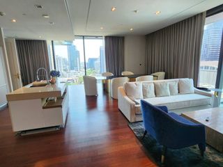 For rent 2 bed condo in Khlong Toei, Bangkok