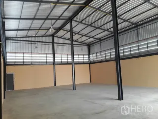 For rent and for sale warehouse in Bang Bon, Bangkok