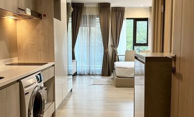 For rent studio condo in Pathum Wan, Bangkok